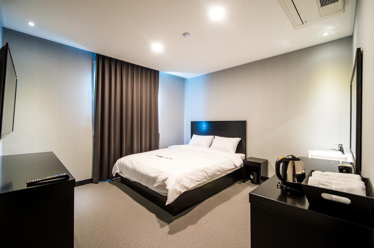 Ekonomy Hotel 旌善 外观 照片