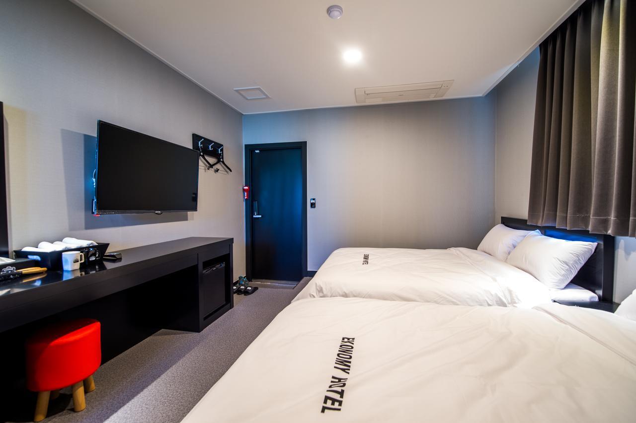 Ekonomy Hotel 旌善 外观 照片