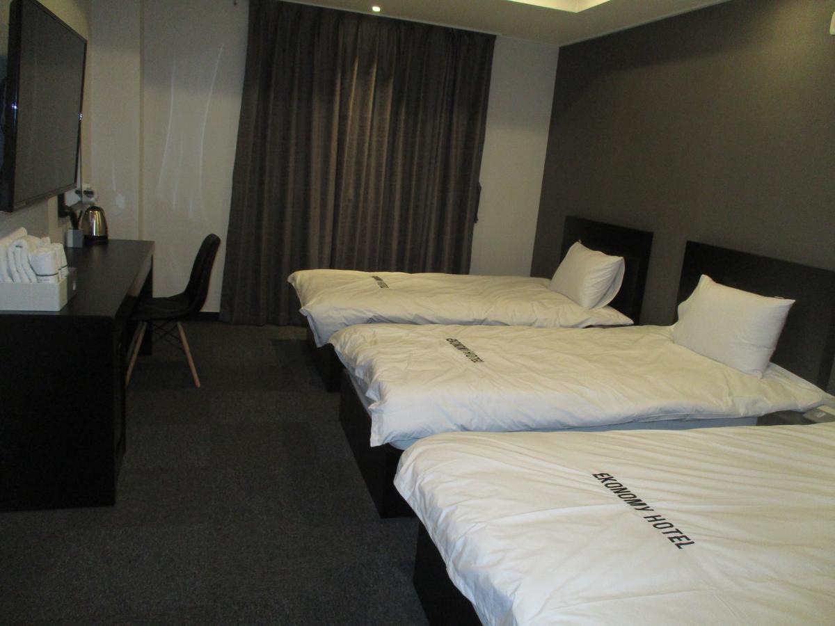Ekonomy Hotel 旌善 外观 照片